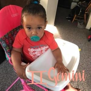 Meet your Posher, Monique